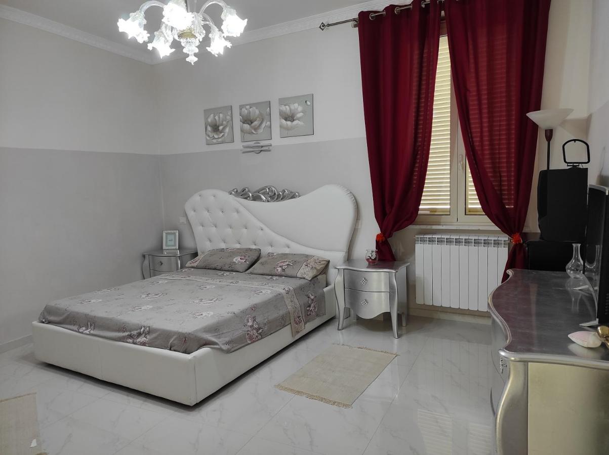 Affittacamere Silvagni Caserte Extérieur photo