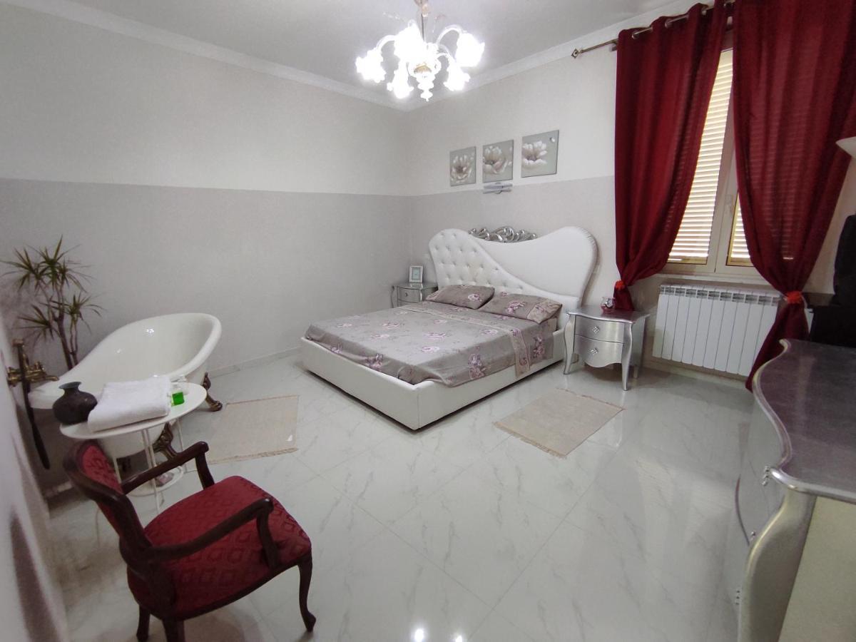 Affittacamere Silvagni Caserte Extérieur photo